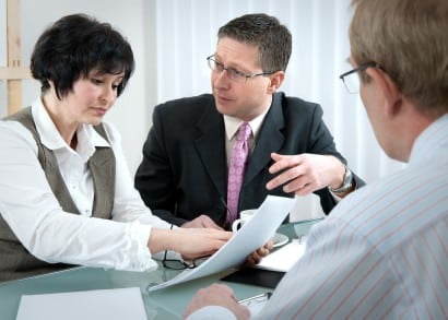 What Do I Need to Know to Find a Life Insurance Adviser?