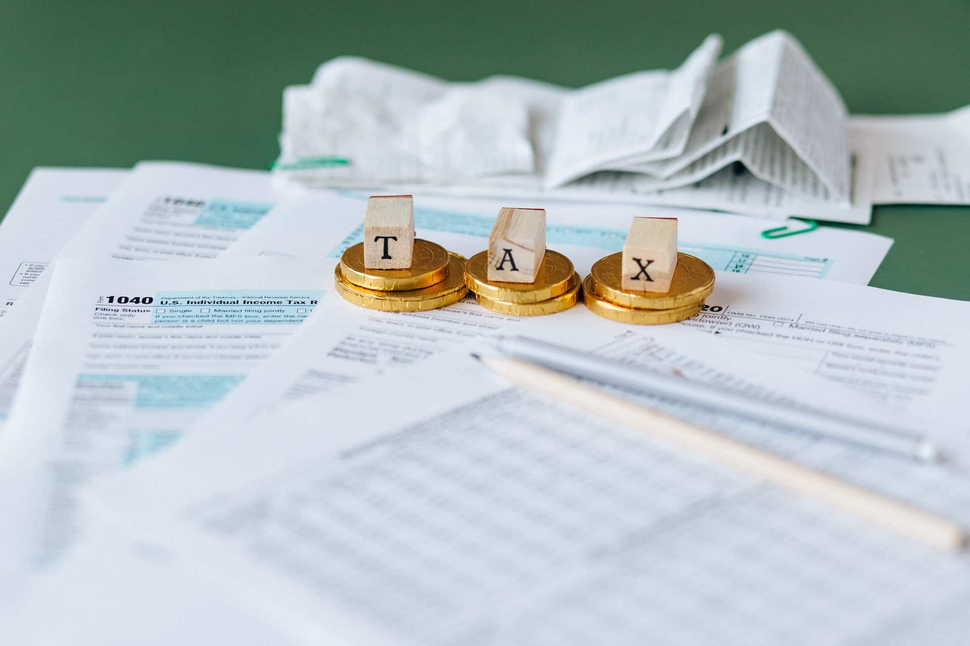 Ways to Solve the “Reportable Tax Income Cost” Problem with Group Life Insurance for Older Employees