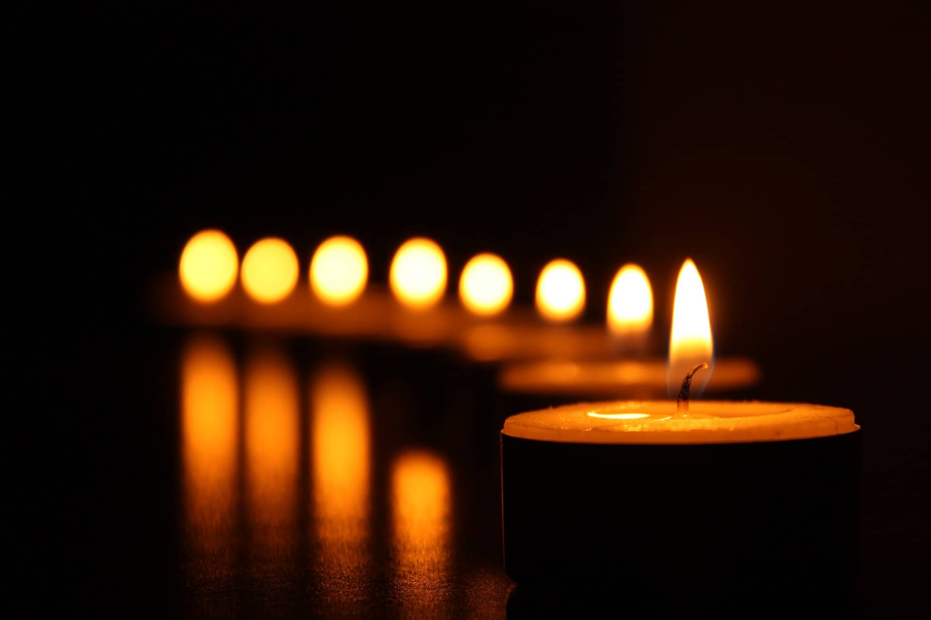 Sudden Deaths Among Notables Raise Questions