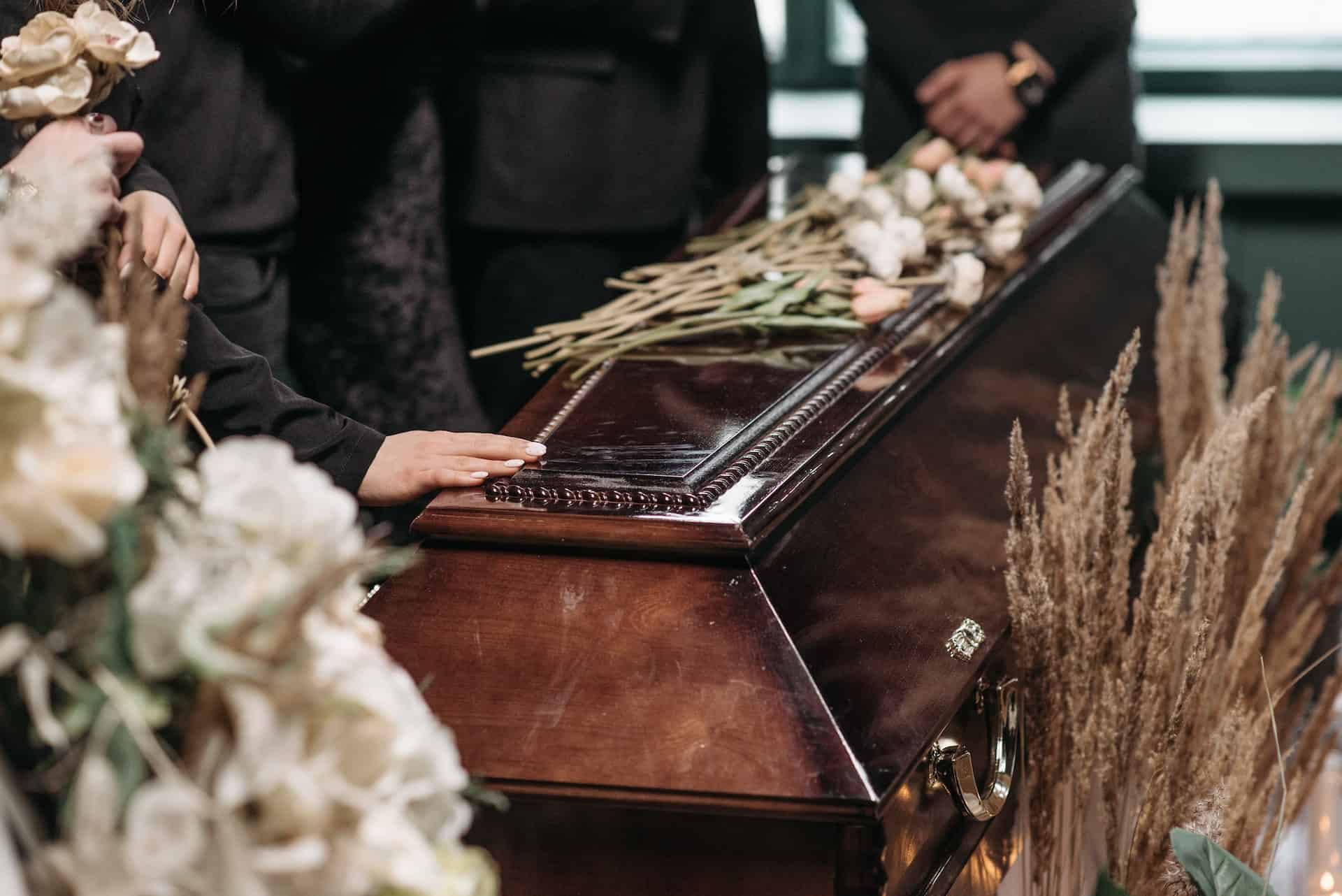 Websites Track “Died Suddenly” Obituaries